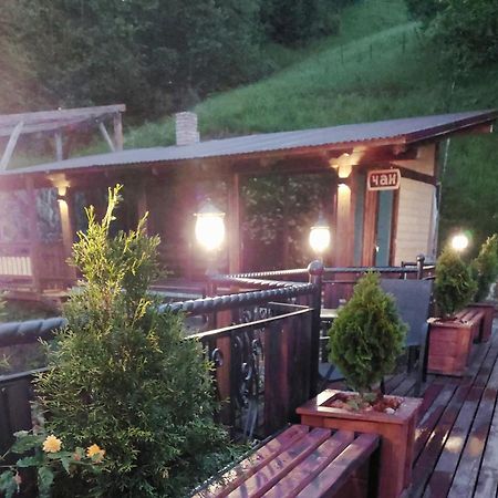 ホテル Коло Гір コロチャバ エクステリア 写真